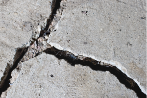 Large foundation crack at a house in Park Ridge, Illinois